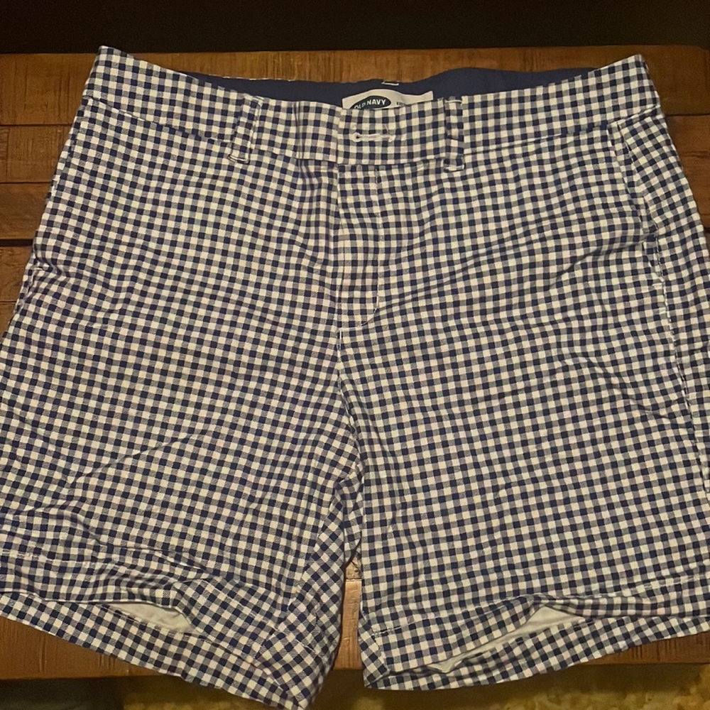 Old Navy shorts